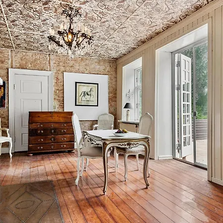 6 Bedroom Gorgeous In * Skanderborg